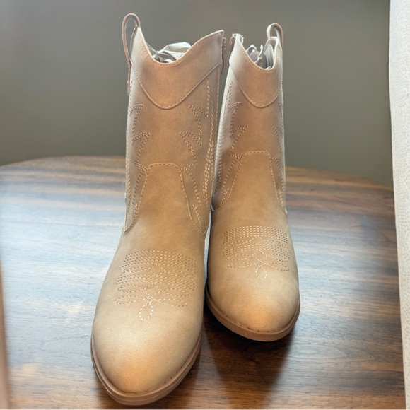 Western Cowgirl Ankle Boots SIZE 10 - Picture 5 of 8